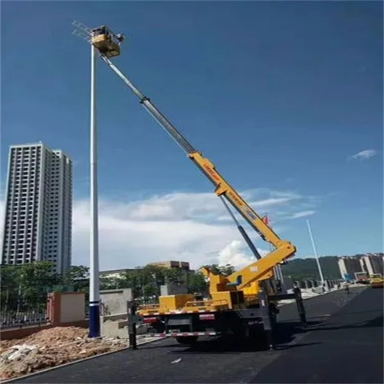 卫辉维修路灯的曲臂升降车出租