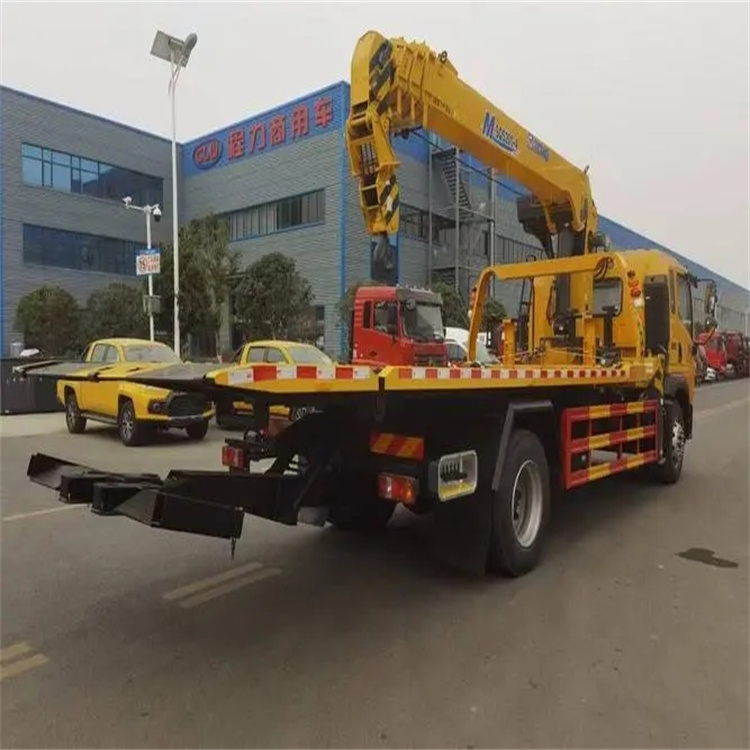 卫辉附近小随车吊出租电话，轻松解决搬运烦恼